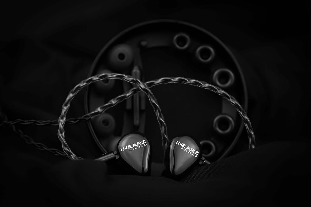 Z22 Universal | Dual Dynamic Driver, universal-fit in-ear monitors | Backline Music Gear